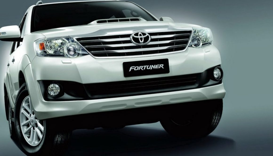 2012 Toyota Fortuner-6